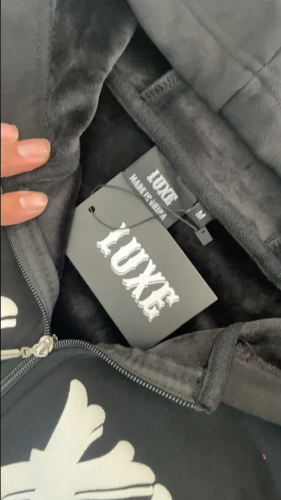 Luxe zip up